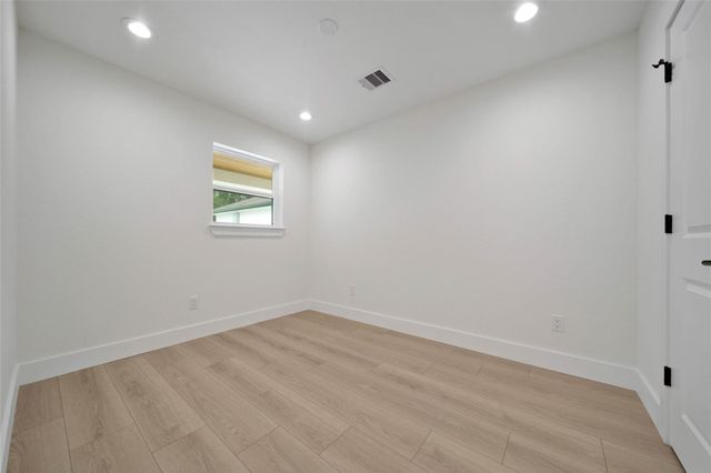 5102 Kinglet Street, Houston, TX 77035