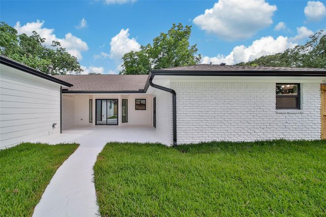 5102 Kinglet Street, Houston, TX 77035