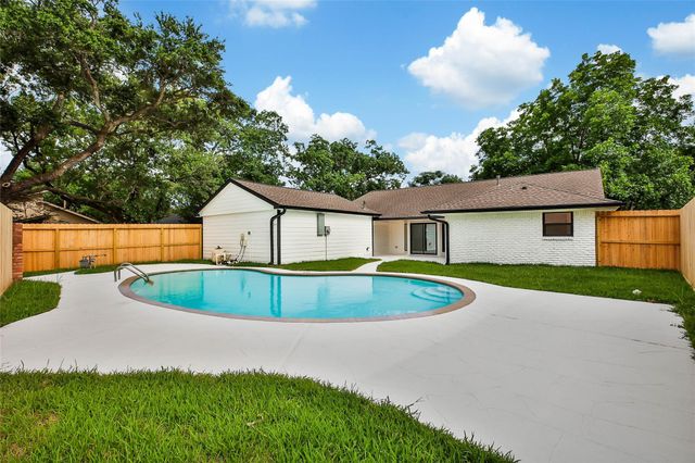 5102 Kinglet Street, Houston, TX 77035