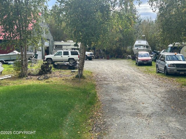 5550 W Limberlost Avenue, Wasilla, AK 99623