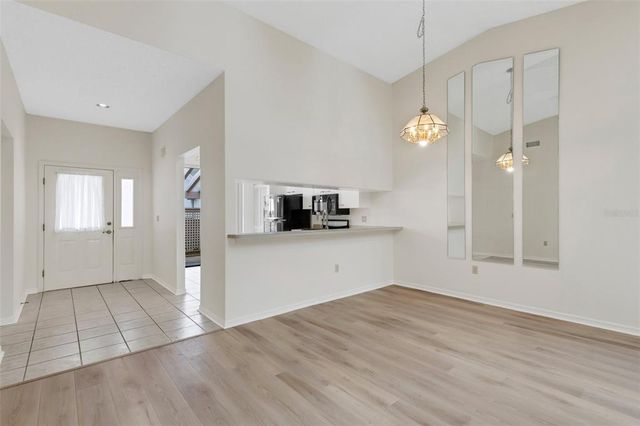 5535 HAMPSTEAD HEATH 45, Sarasota, FL 34235