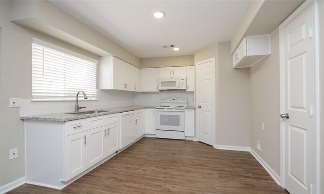 1547 Airline Drive, Katy, TX 77493