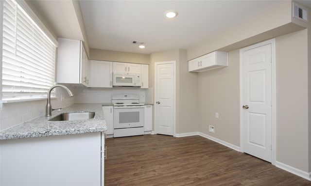 1547 Airline Drive, Katy, TX 77493