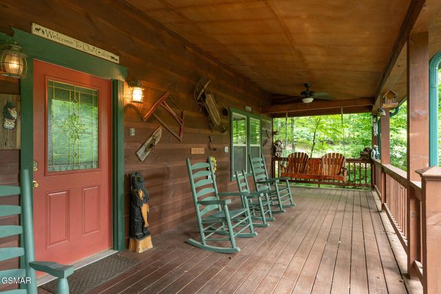 3905 Fern Brook Way, Sevierville, TN 37862