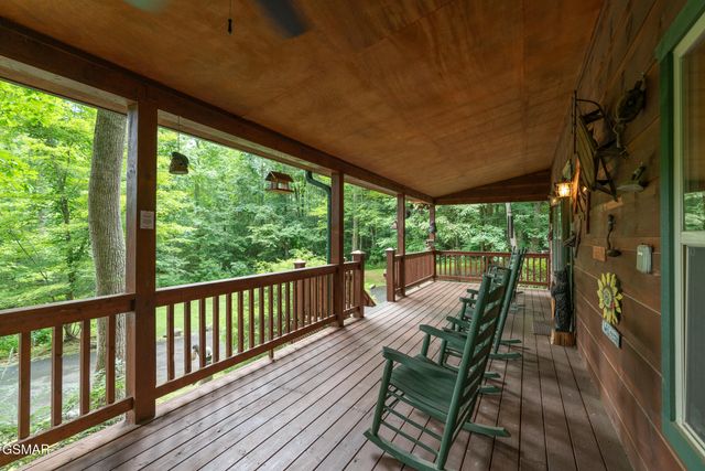 3905 Fern Brook Way, Sevierville, TN 37862