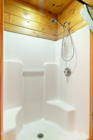 3905 Fern Brook Way, Sevierville, TN 37862