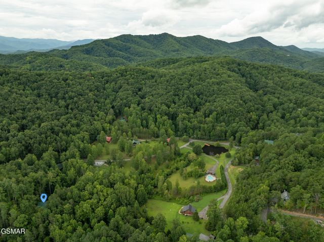 3905 Fern Brook Way, Sevierville, TN 37862
