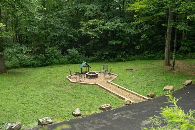 3905 Fern Brook Way, Sevierville, TN 37862