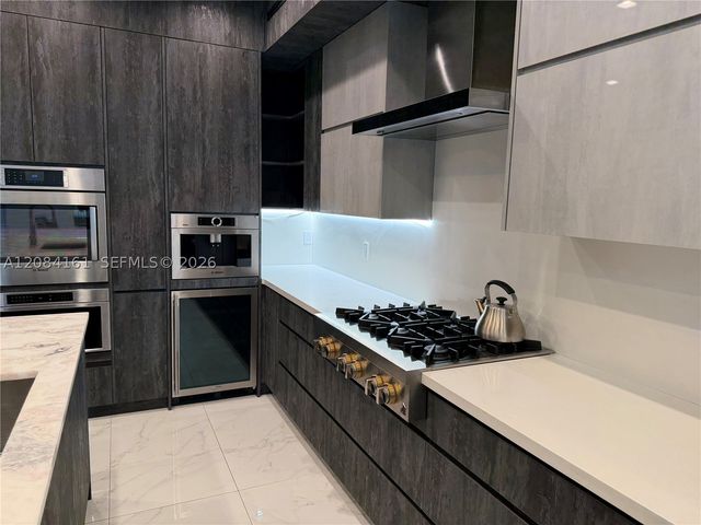 106 NE 16th Ter, Fort Lauderdale, FL 33301