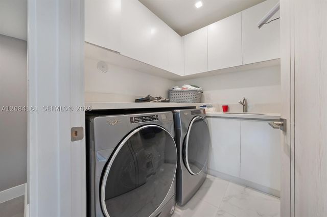 106 NE 16th Ter, Fort Lauderdale, FL 33301