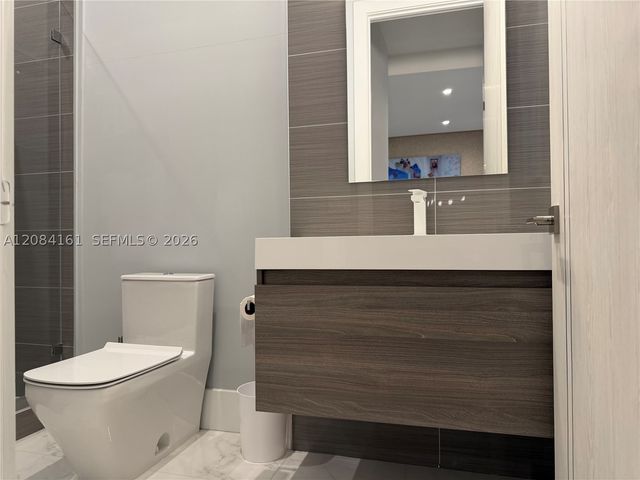 106 NE 16th Ter, Fort Lauderdale, FL 33301