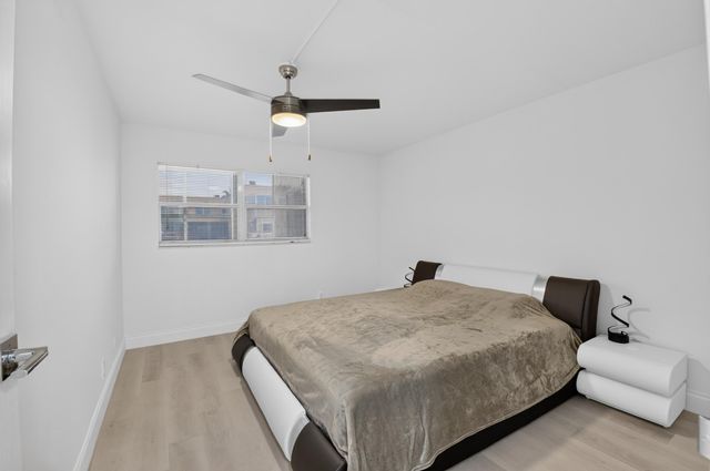 352 Brittany H, Delray Beach, FL 33446