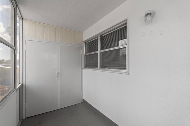 352 Brittany H, Delray Beach, FL 33446