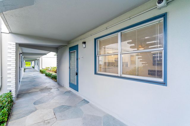 352 Brittany H, Delray Beach, FL 33446