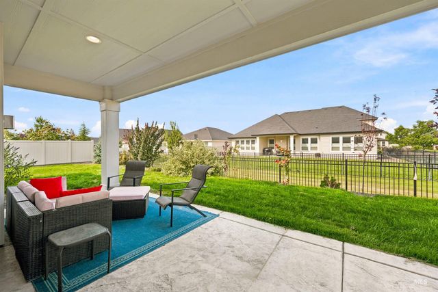 2255 N Sugar Loop Ave, Star, ID 83669