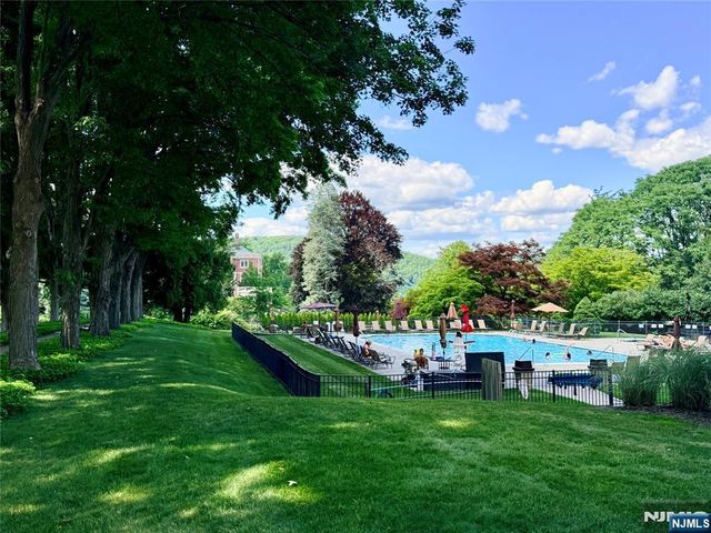 4201 Rio Vista Drive 4201, Mahwah, NJ 07430