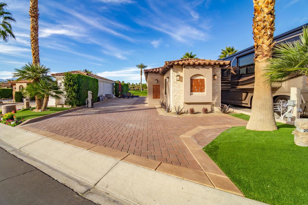 80501 Avenue 48 204, Indio, CA 92201