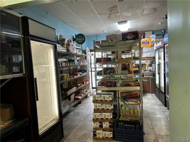1506 Lodi Street, Syracuse, NY 13208