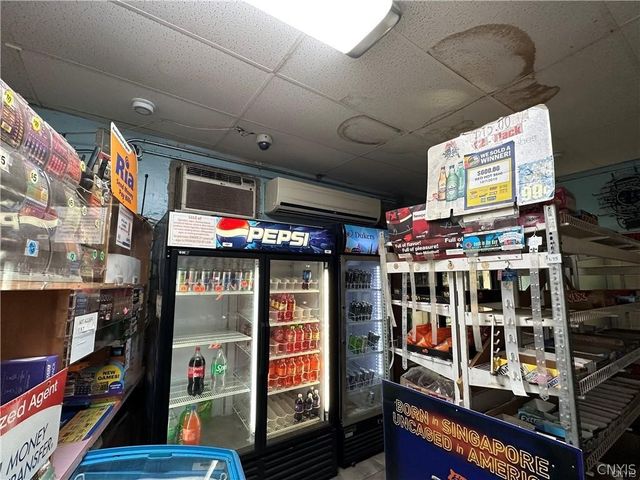 1506 Lodi Street, Syracuse, NY 13208
