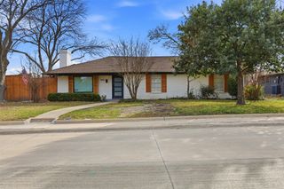 306 Sagebrush Lane, Waxahachie, TX 75165
