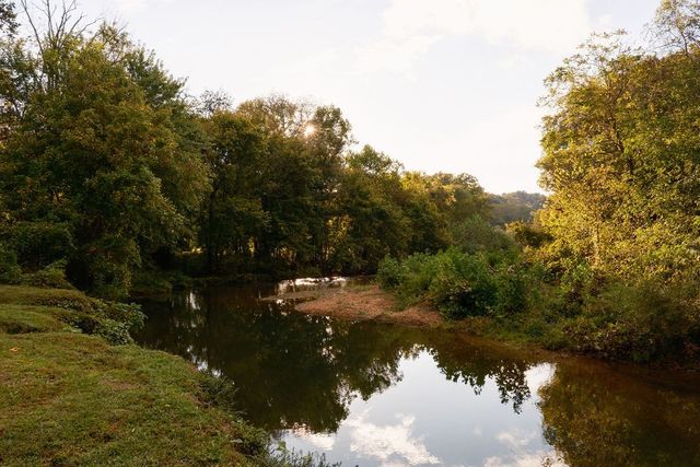 5297 Old Harding Rd, Franklin, TN 37064