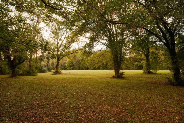 5297 Old Harding Rd, Franklin, TN 37064