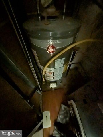 1407 MCCULLOH ST, Baltimore, MD 21217