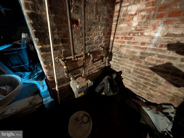 1407 MCCULLOH ST, Baltimore, MD 21217