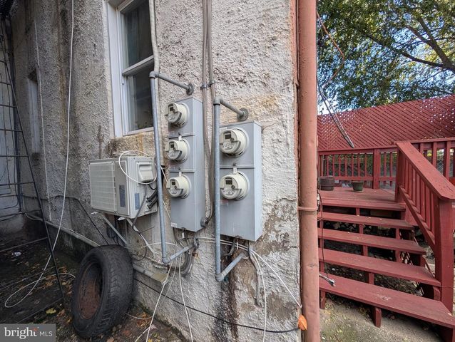 1407 MCCULLOH ST, Baltimore, MD 21217