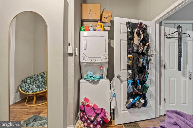 1407 MCCULLOH ST, Baltimore, MD 21217