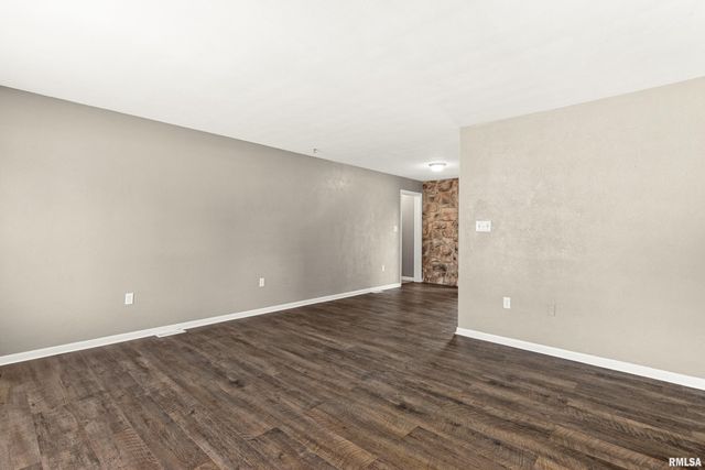 232 SHEFFIELD Road, Groveland, IL 61535