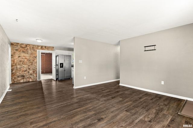 232 SHEFFIELD Road, Groveland, IL 61535