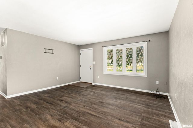 232 SHEFFIELD Road, Groveland, IL 61535