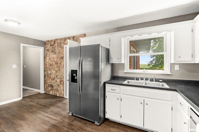 232 SHEFFIELD Road, Groveland, IL 61535