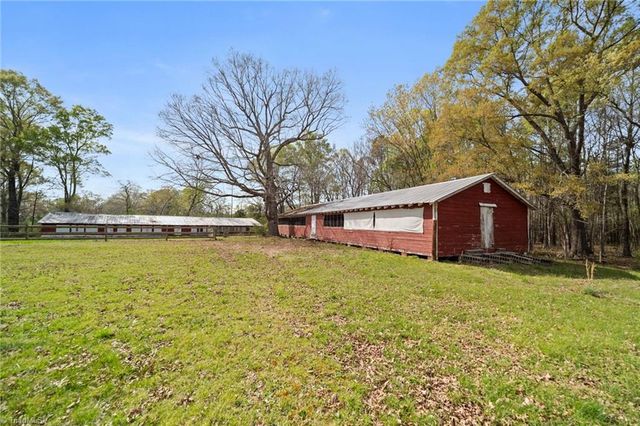 1561 Handy Road, Denton, NC 27239