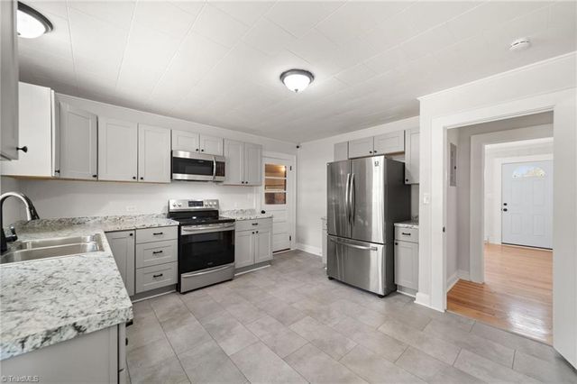 1561 Handy Road, Denton, NC 27239