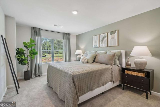 518 Woodcreek Circle SW 11, Atlanta, GA 30331