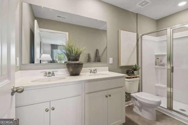 518 Woodcreek Circle SW 11, Atlanta, GA 30331