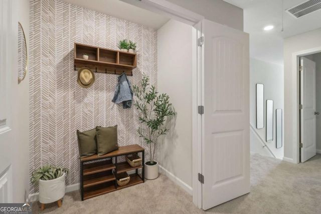 518 Woodcreek Circle SW 11, Atlanta, GA 30331