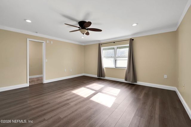 3915 ANVERS Boulevard, Jacksonville, FL 32210