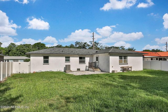 3915 ANVERS Boulevard, Jacksonville, FL 32210
