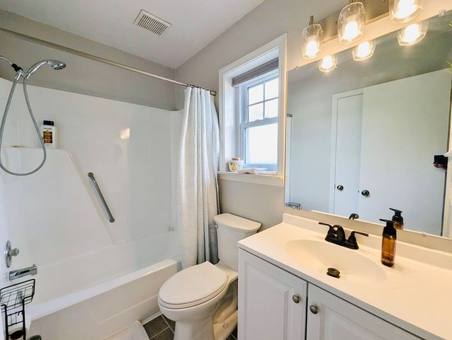 30 W Chadwick Circle, Dothan, AL 36305