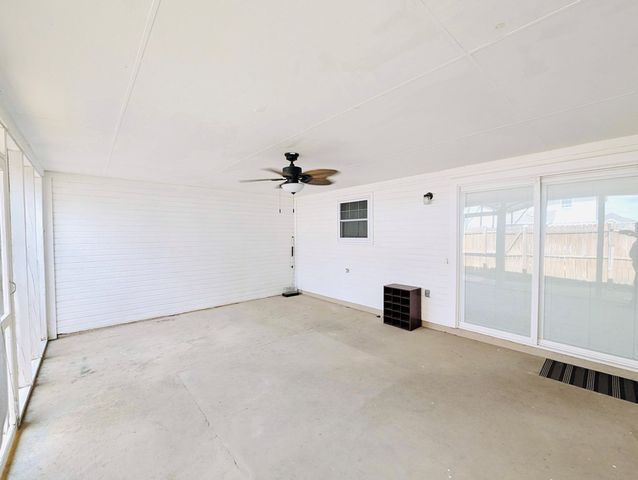 30 W Chadwick Circle, Dothan, AL 36305