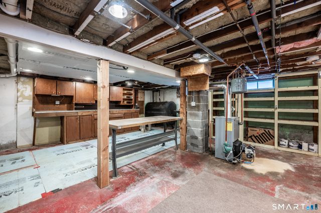 166 Sun Valley Drive, Southington, CT 06489