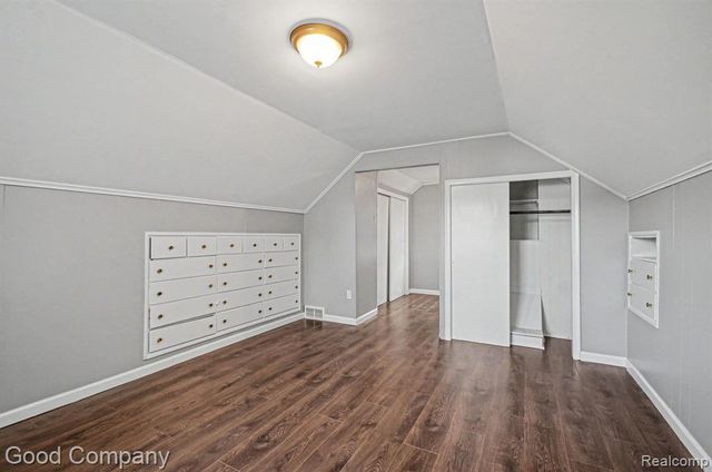 7235 Parkland, Redford, MI 48239