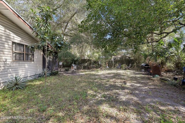 2127 DIANA Drive, Palatka, FL 32177