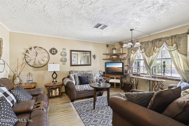 2127 DIANA Drive, Palatka, FL 32177