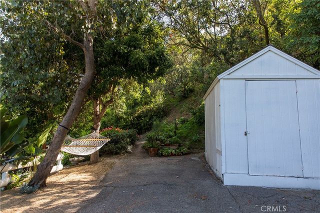 275 Woodland Drive, Laguna Beach, CA 92651