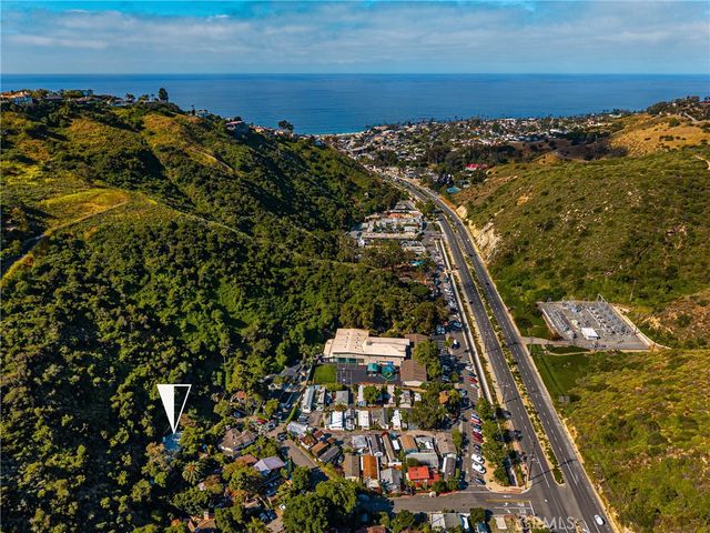 275 Woodland Drive, Laguna Beach, CA 92651