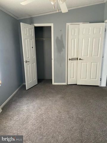 3586 MOBILE RD, Harrisburg, PA 17109